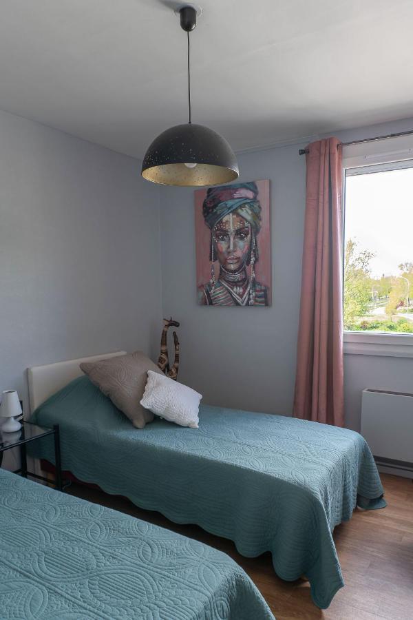 Le Raymond: Centrally Located With Parking Apartment Vichy